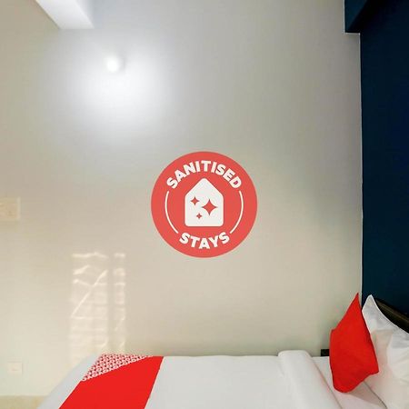 Flagship 76560 Hotel Vanss Bhubaneswar Bagian luar foto
