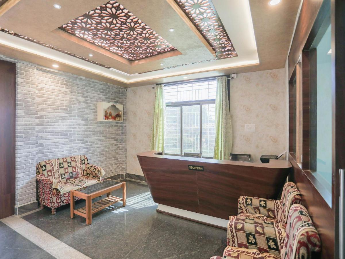 Flagship 76560 Hotel Vanss Bhubaneswar Bagian luar foto