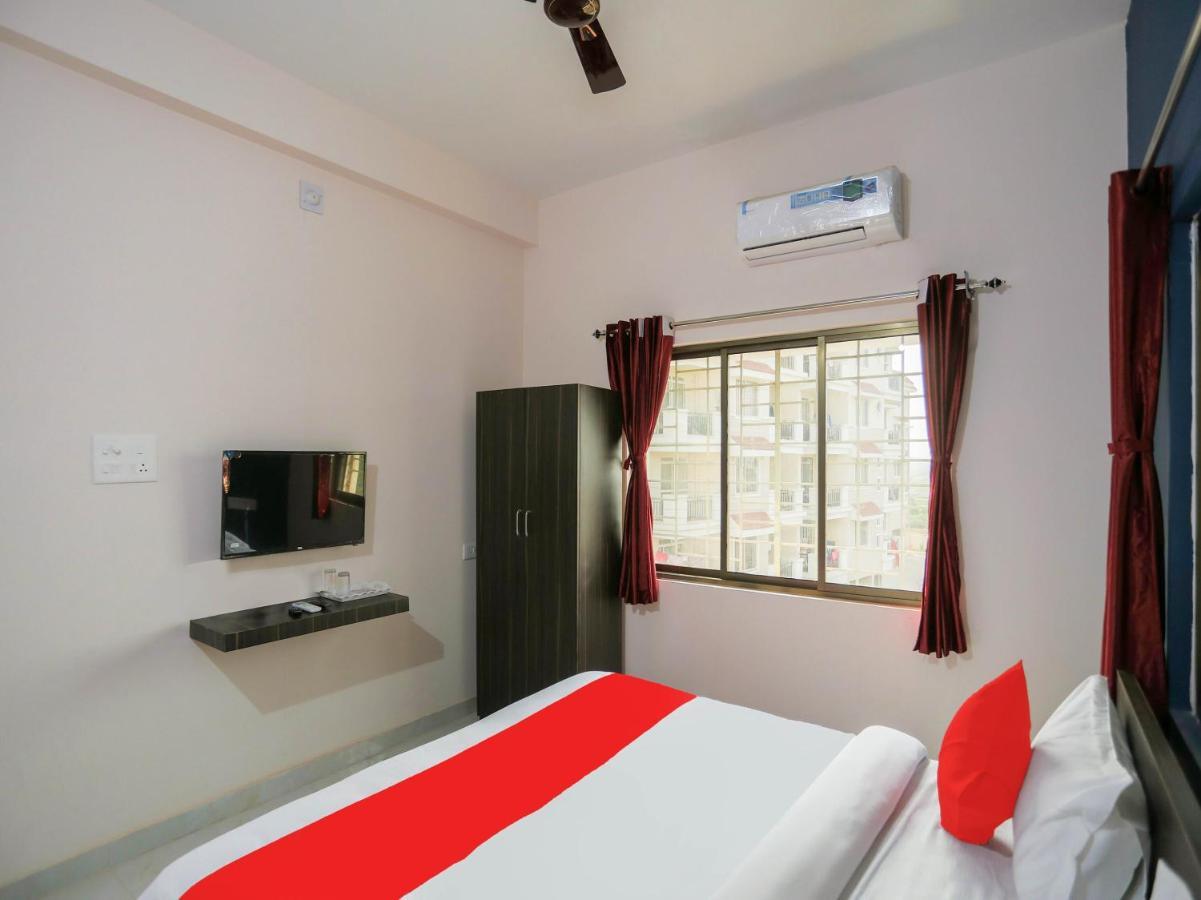 Flagship 76560 Hotel Vanss Bhubaneswar Bagian luar foto